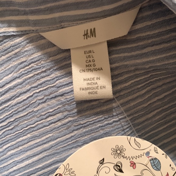 Women’s H&M Striped Button Down Long Sleeve Top - Picture 8 of 10